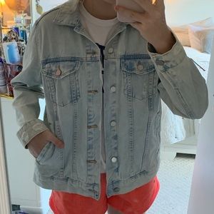 Light Wash Oversized denim jacket